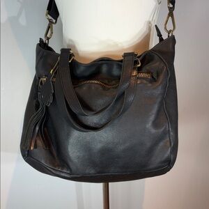 Vintage Roots Black Leather Crossbody Shoulder Bag Pebbled Leather Satchel